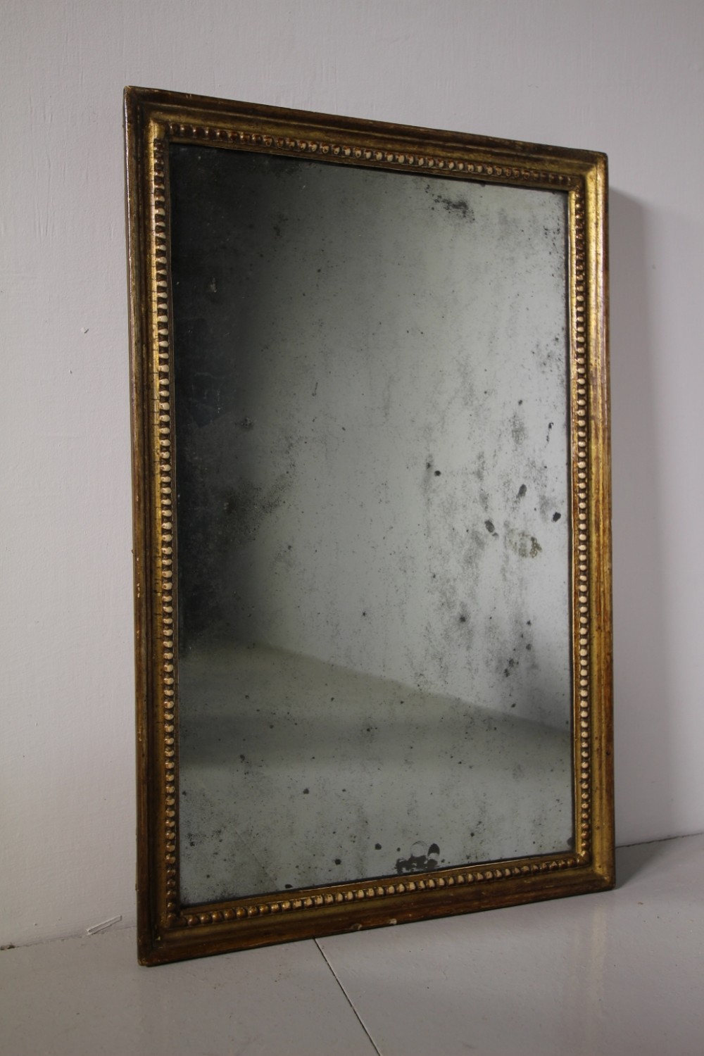 Beautiful Georgian Antique Gilt Wall Mirror