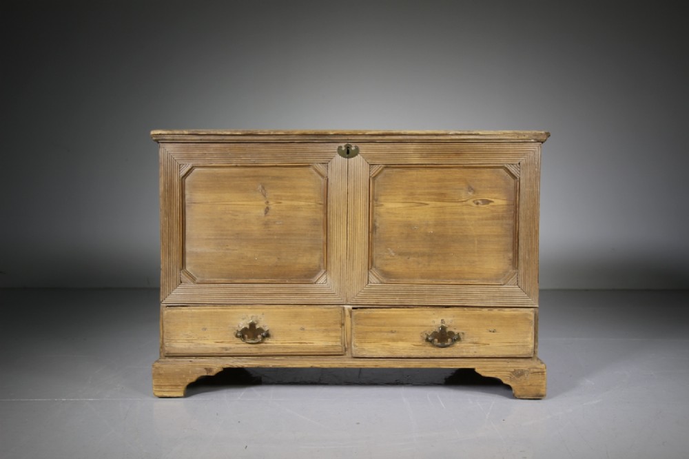 Georgian Antique Pine Mule Chest Box