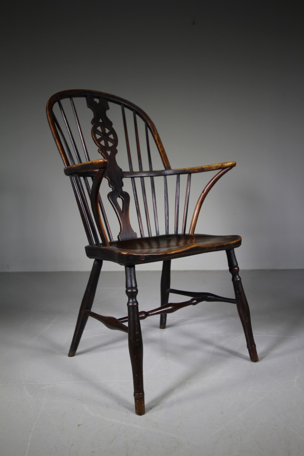 Late Georgian Antique Thames Valley High Back Windsor Armchair