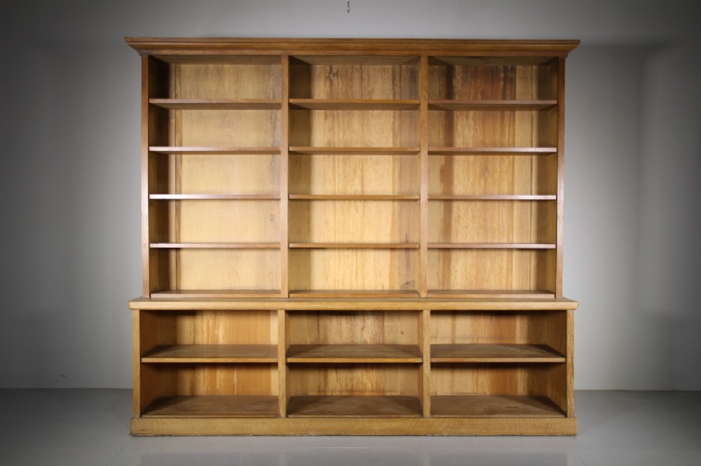 Very Large Scale William IV English Antique Oak Bookcase