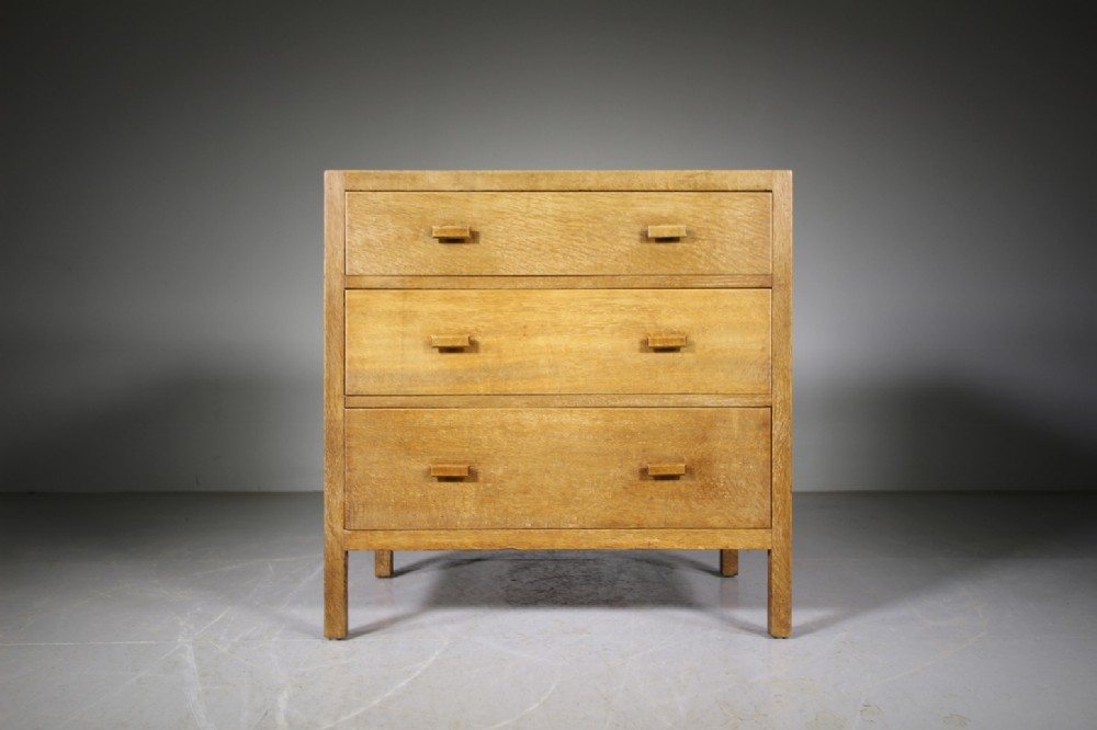 Heals of London 1920’s Oak Chest of Drawers – Labelled