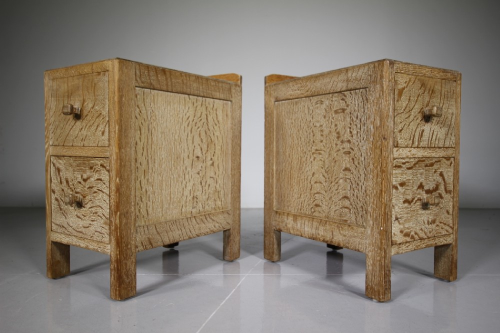 Pair of Heals 1920’s Oak Bedside Chests – Labelled