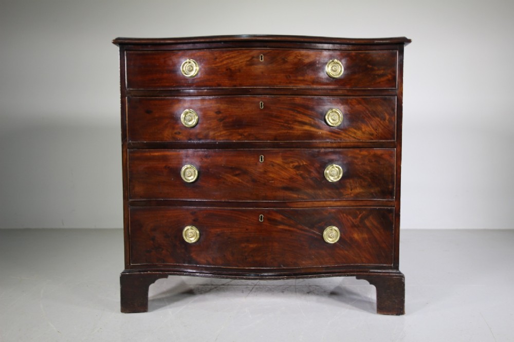 English 18th Century Antique Serpentine Fronted Chest of Drawers