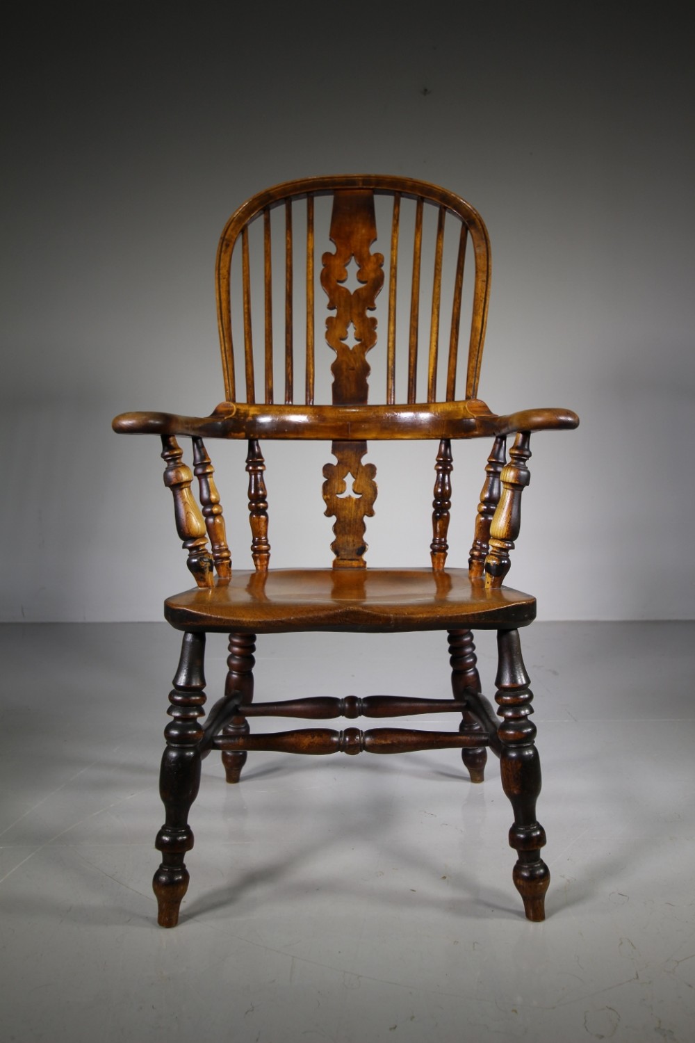 19th Century Antique Broad Arm Windsor Armchair