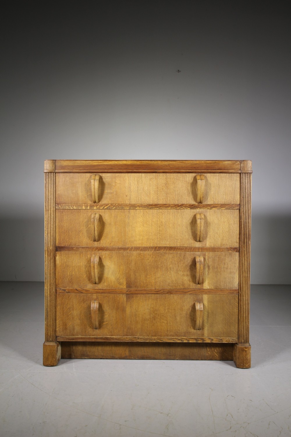 1930’s Heals of London Odeon Oak Four Drawer Chest