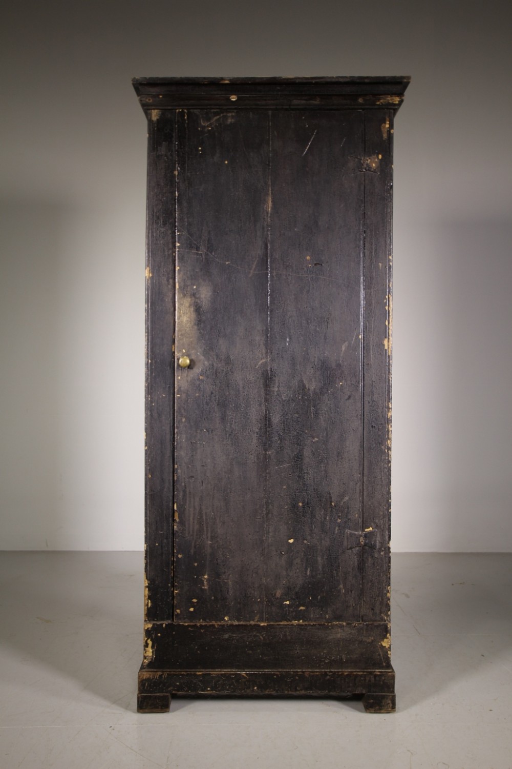 English 18th Century Antique Painted Pine Cupboard