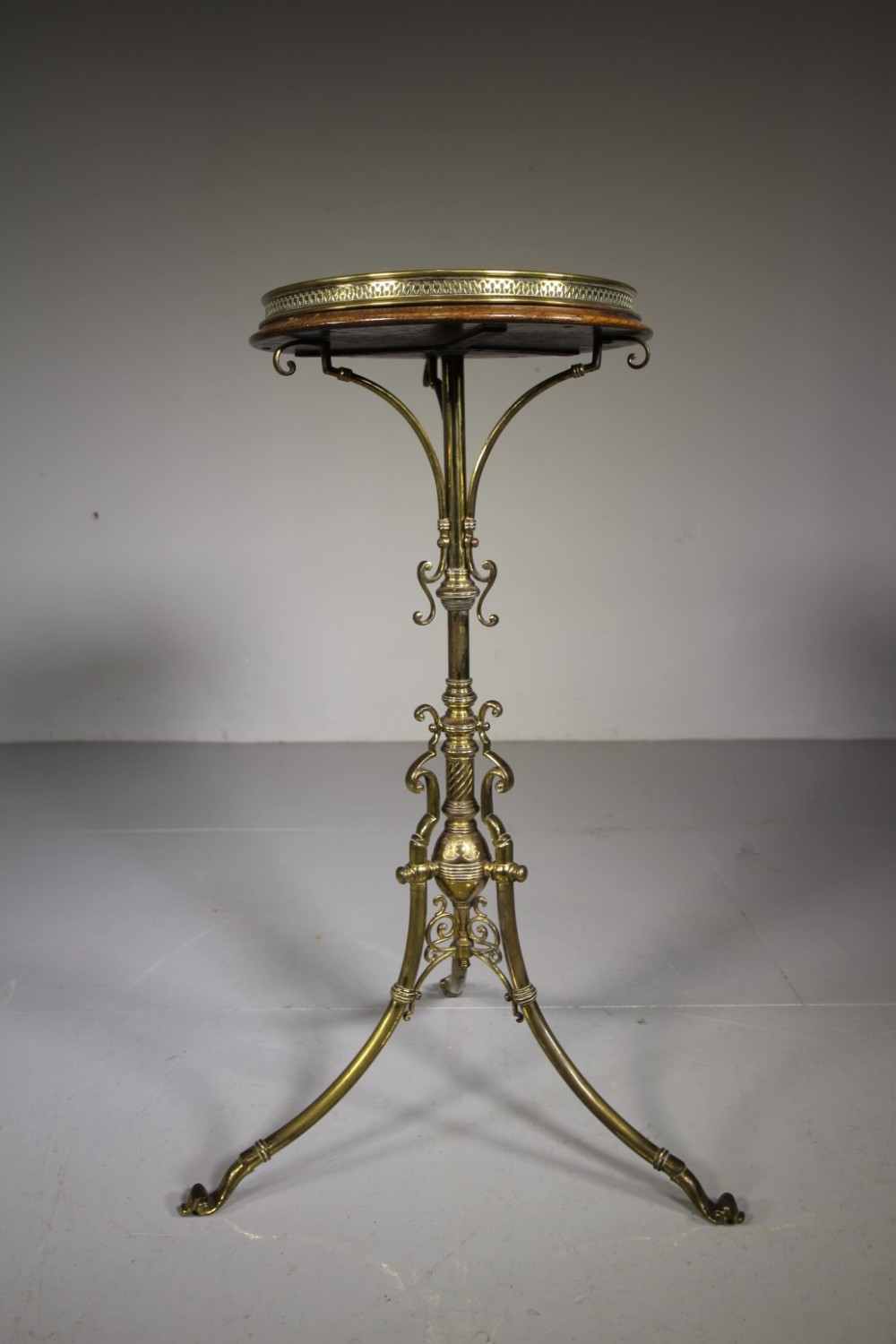 English Gothic Quality Antique Brass Lamp Table