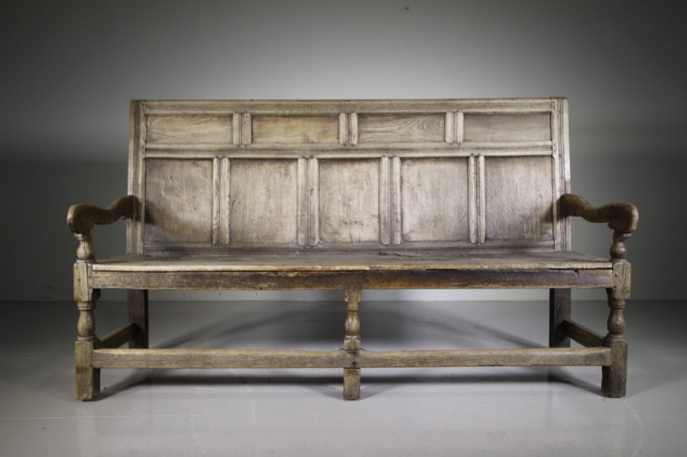 Wonderful Silvery English 18th Century Antique Period Oak Settle Seat