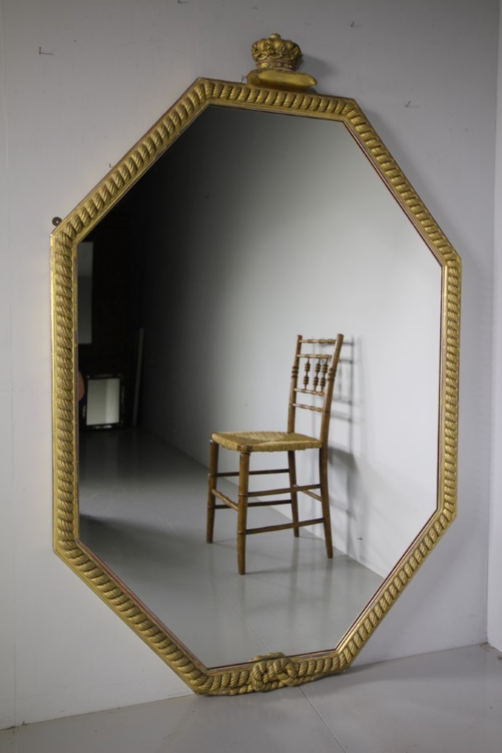 Beautiful English 19th Century Octagonal Antique Gilt Wall Mirror