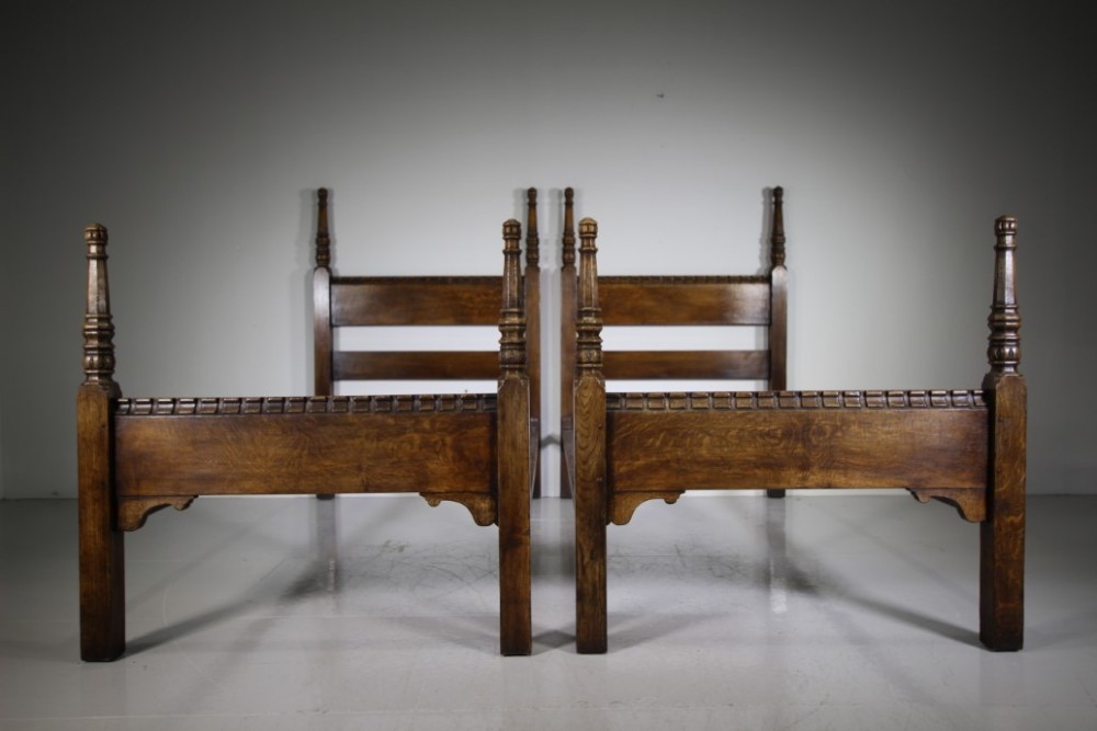 Pair of Edwardian Antique Gothic Oak Single Beds