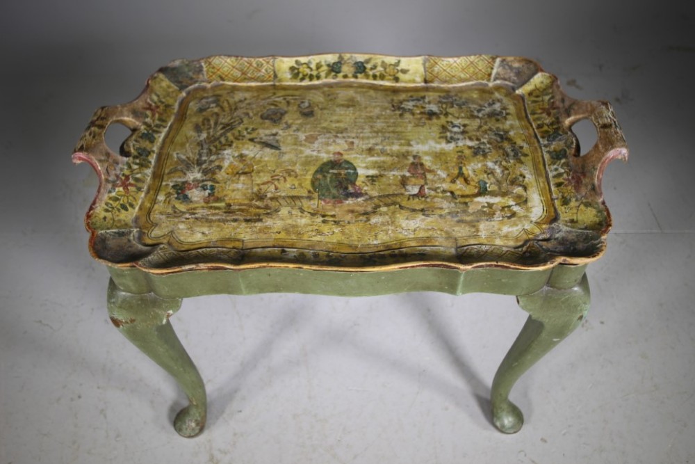 Beautiful Georgian Antique Chinoiserie Tray Table