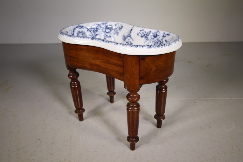 
English 19th Century Antique Porcelain Bidet Stand
