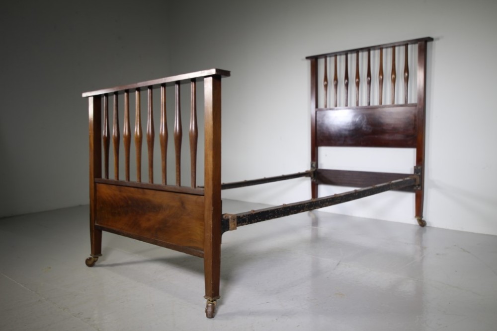 
Early Heals 19th Century Antique Mahogany Bed