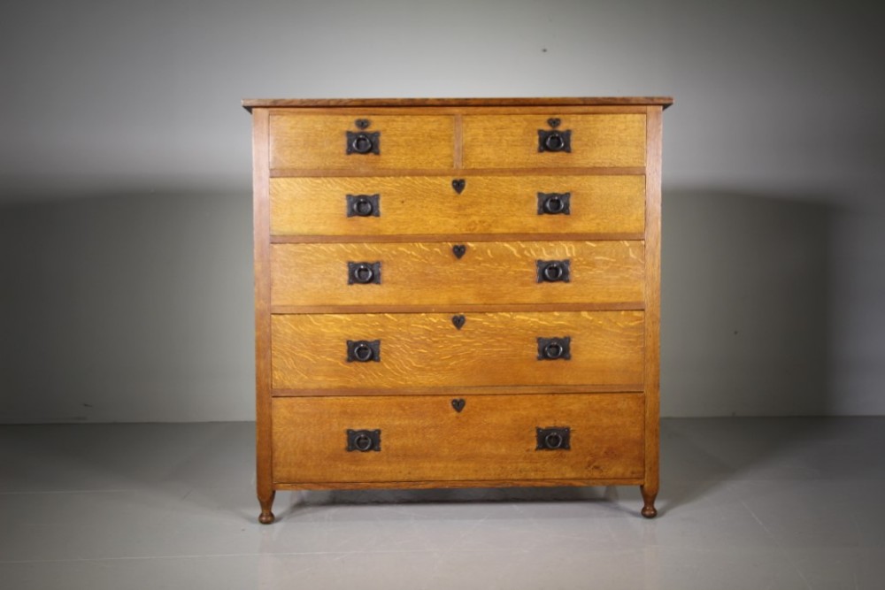 Very Rare Heals St.Ives Large Antique Oak Chest of Drawers