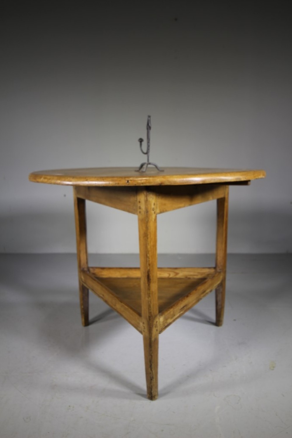 English 19th Century Antique Pine Cricket Table