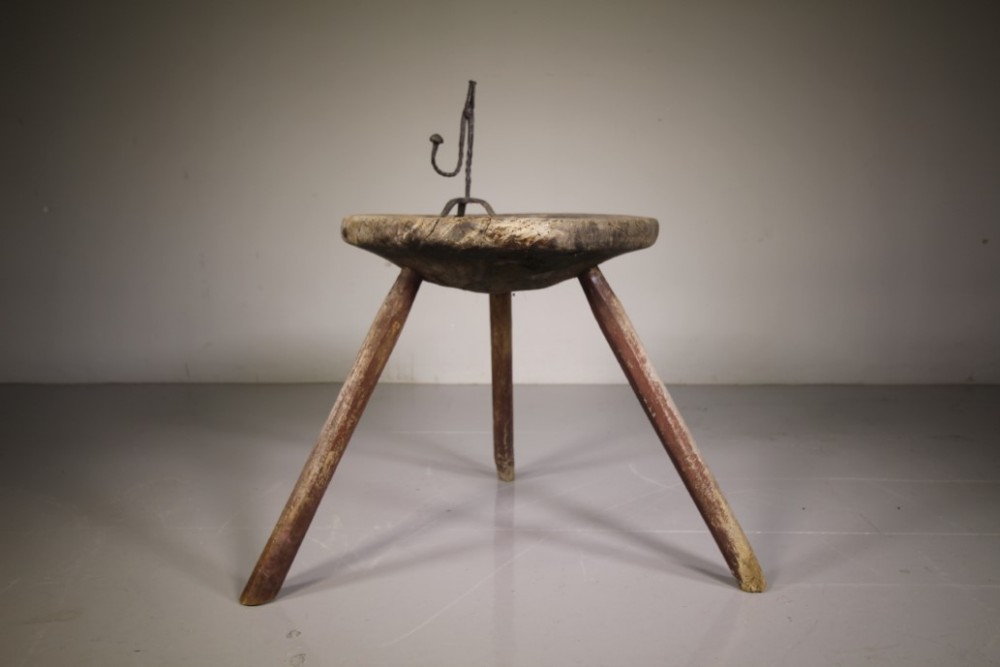 Welsh 18th Century Antique Elm Dairy Table