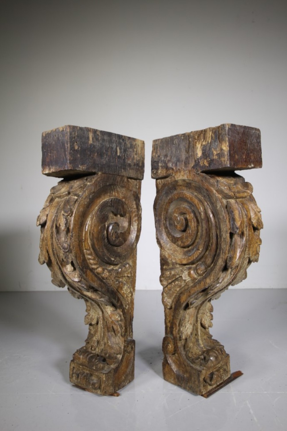 Fabulous Large Pair of Georgian Antique Oak Corbels