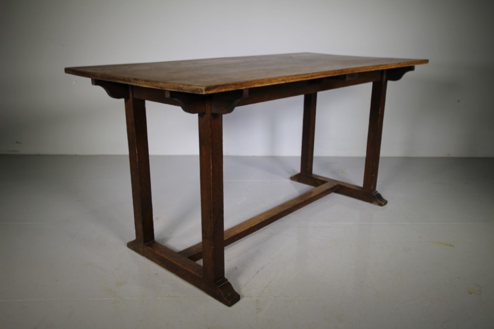 Heals of London 1920’s Oak Dining Table