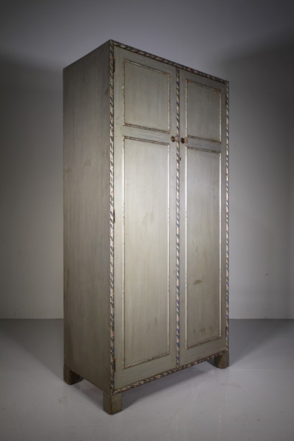 Rare Heals of London 1920’s Wardrobe in Original Silver Paint.