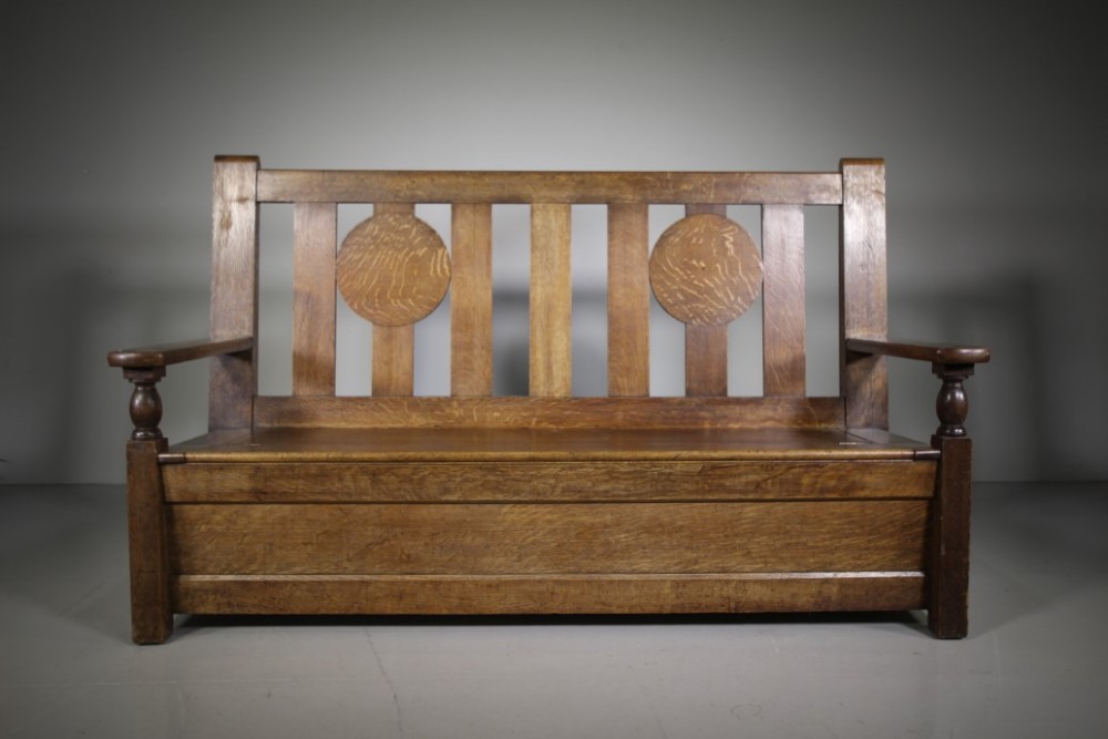 
Arts & Crafts English Antique Oak Settle Seat