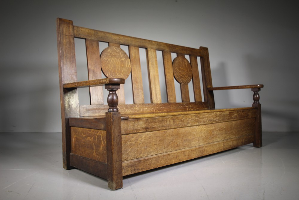 
Arts & Crafts English Antique Oak Settle Seat View VIII