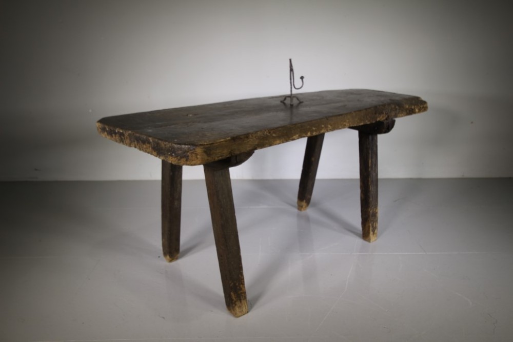 
Rare Early 18th Century Antique Oak Dining Table