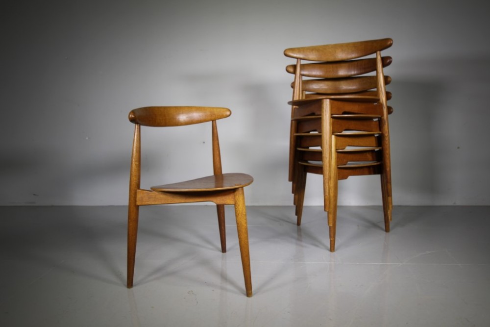 Set of Six 1940’s Fritz Hansen Oak Heart Dining Chairs