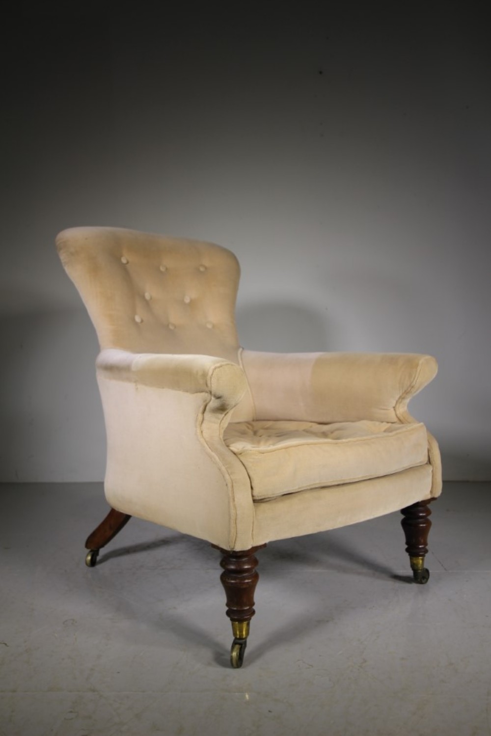 William IV English Antique Ample Armchair