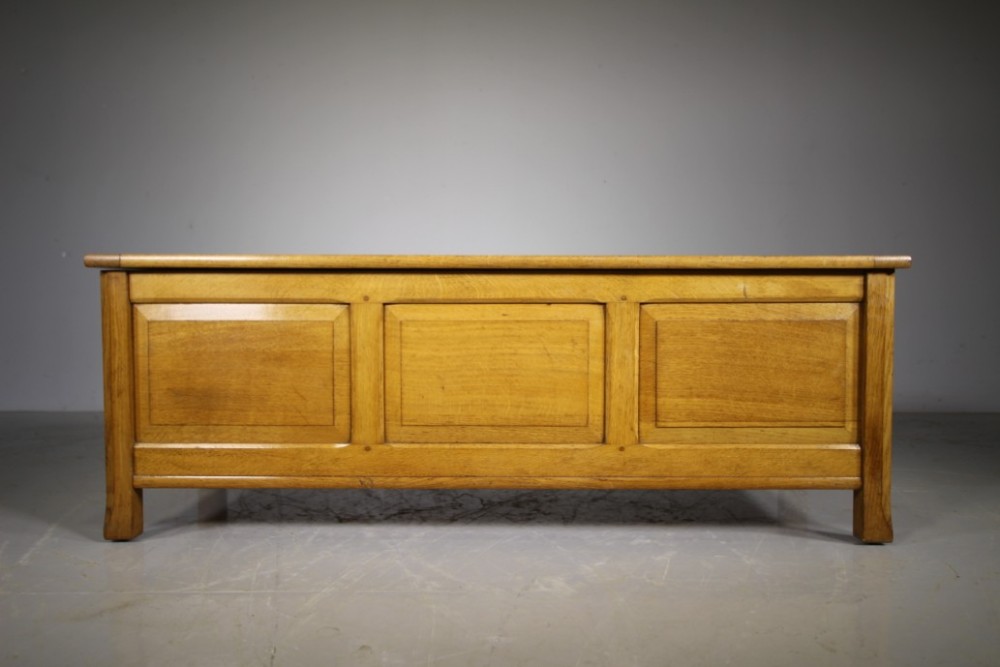1930's Heals Oak Bedding Box 