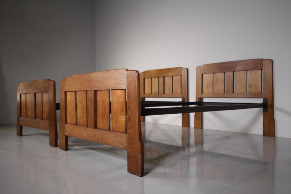 Pair Edward Barnsley High Quality 1930’s Oak Single Beds 