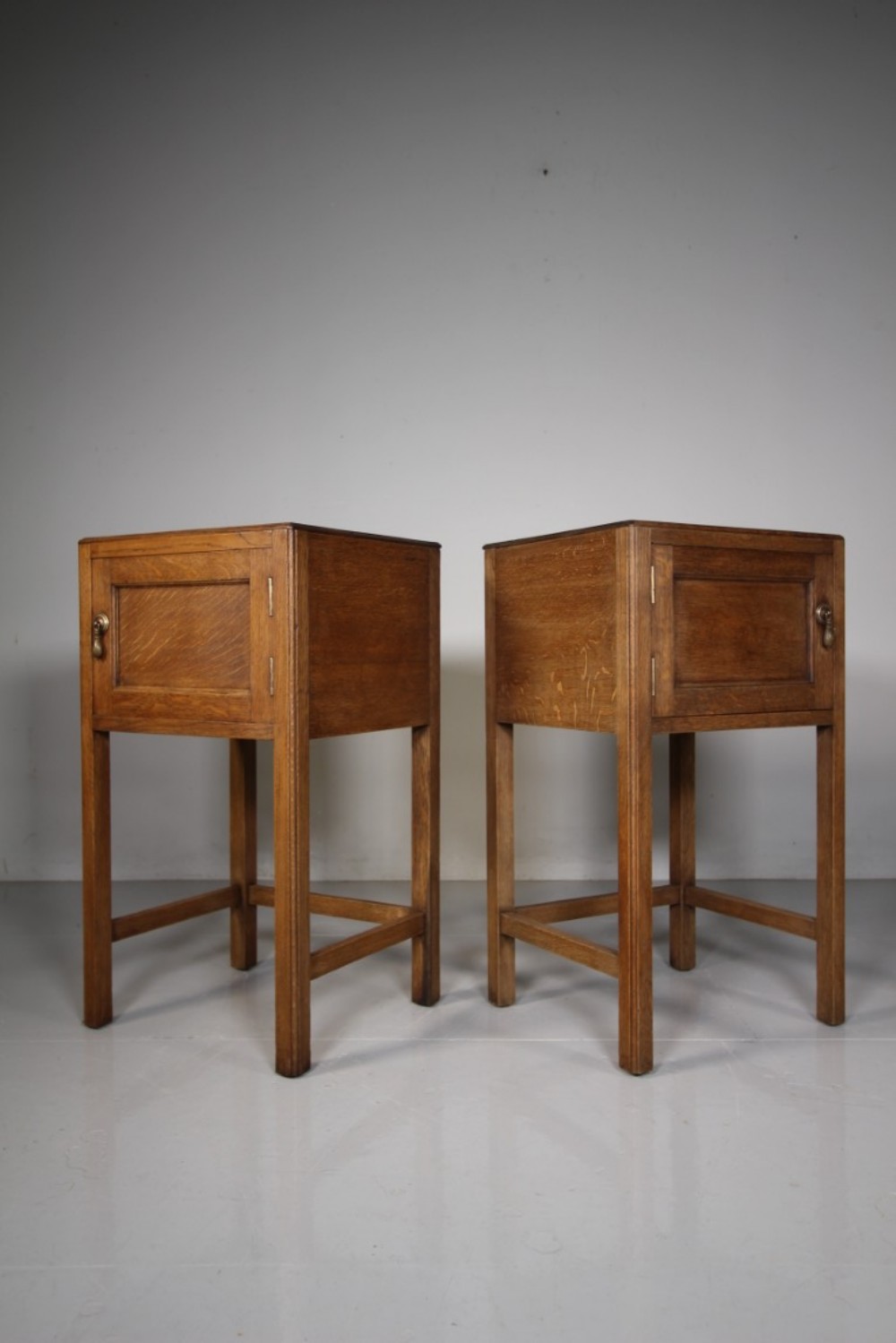 Pair of Heals Antique Oak Bedside Cabinets 