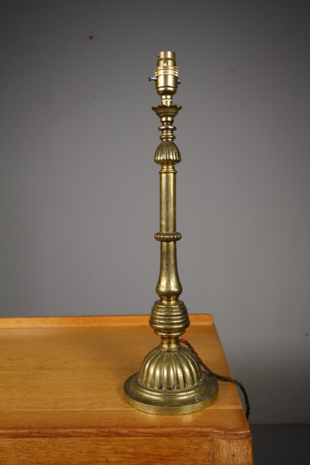 19th Century English Antique Quality Brass Table Lamp 