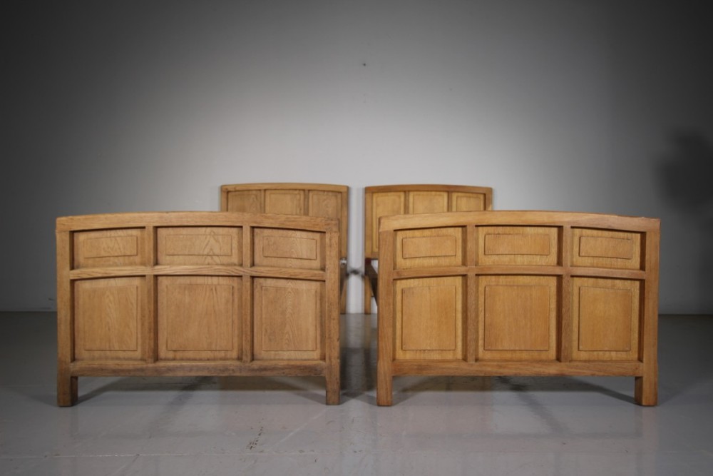 Pair of 1930’s Cotswold School Solid Oak Single Beds