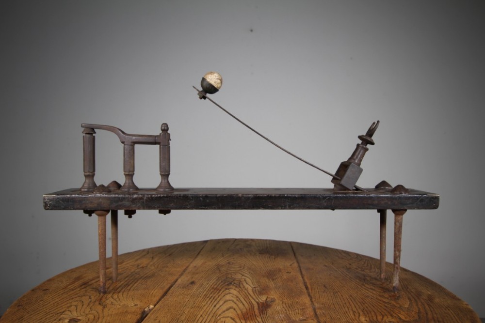 Regency English Antique Knurr & Spell Lawn Game