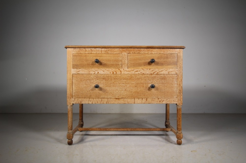 Heals Edwardian Antique Tilden Style Oak Chest of Drawers