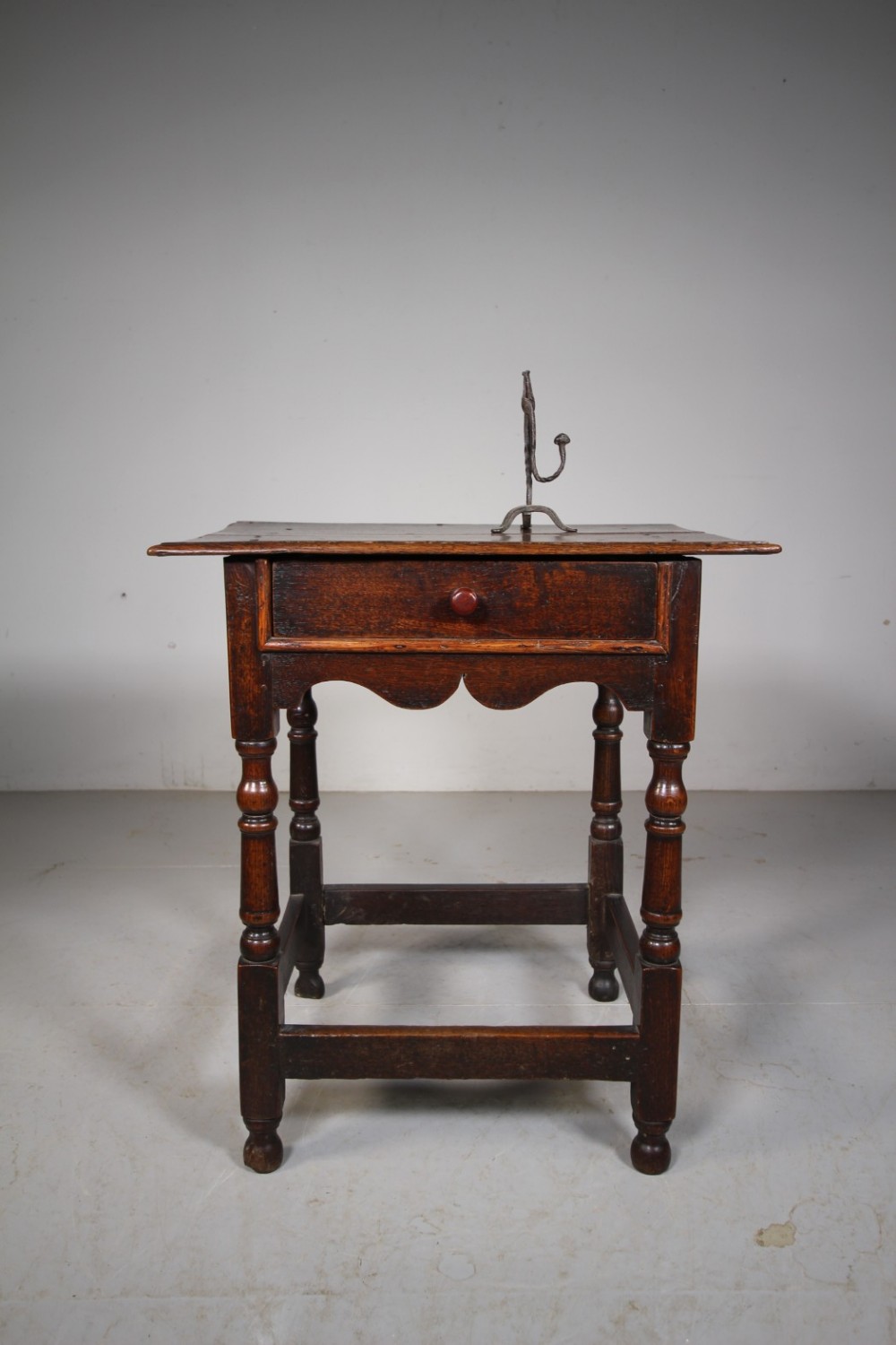 Lovely English 18th Century Period Oak Side Table 