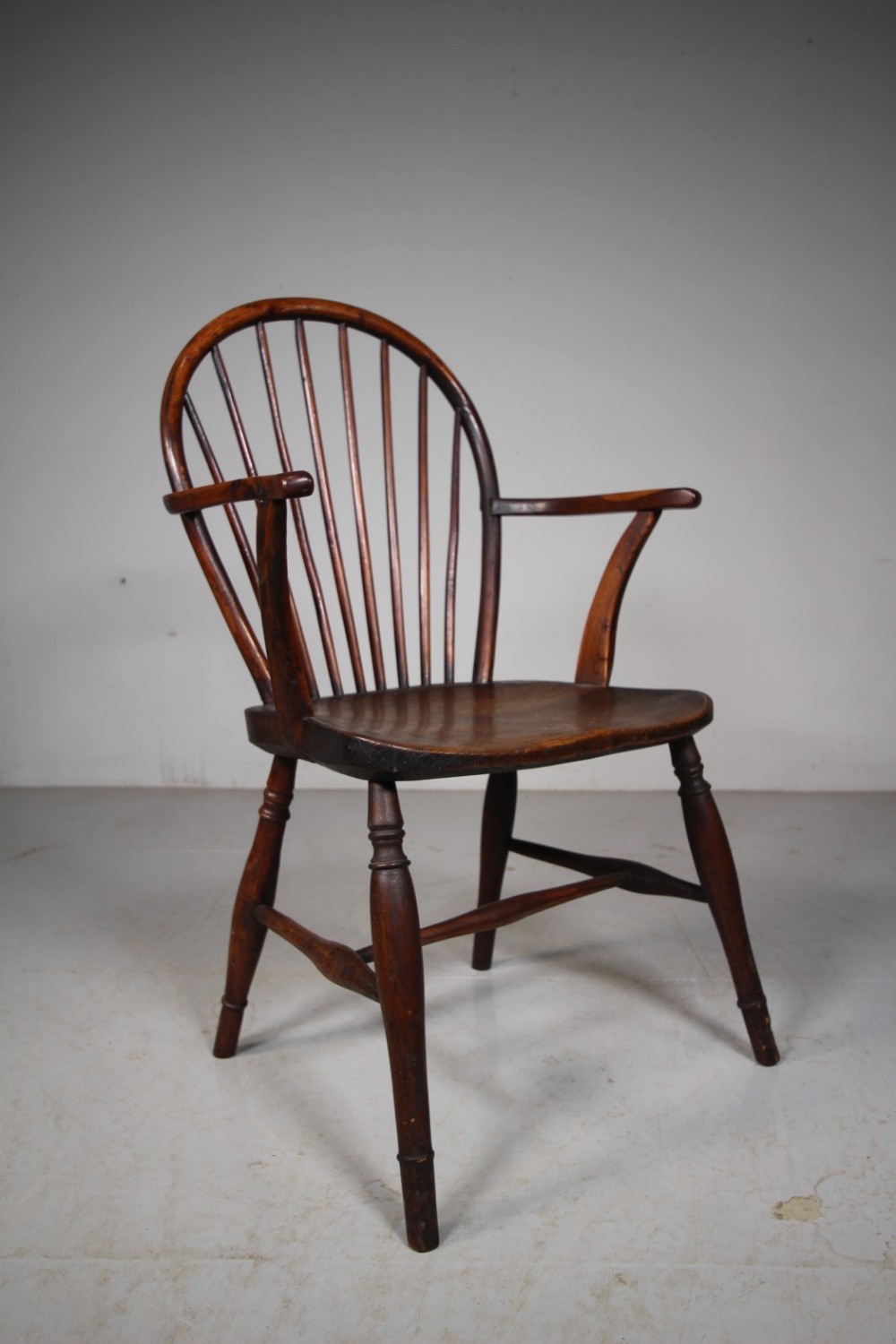 Beautiful Yew Wood Thames Valley Antique Armchair
