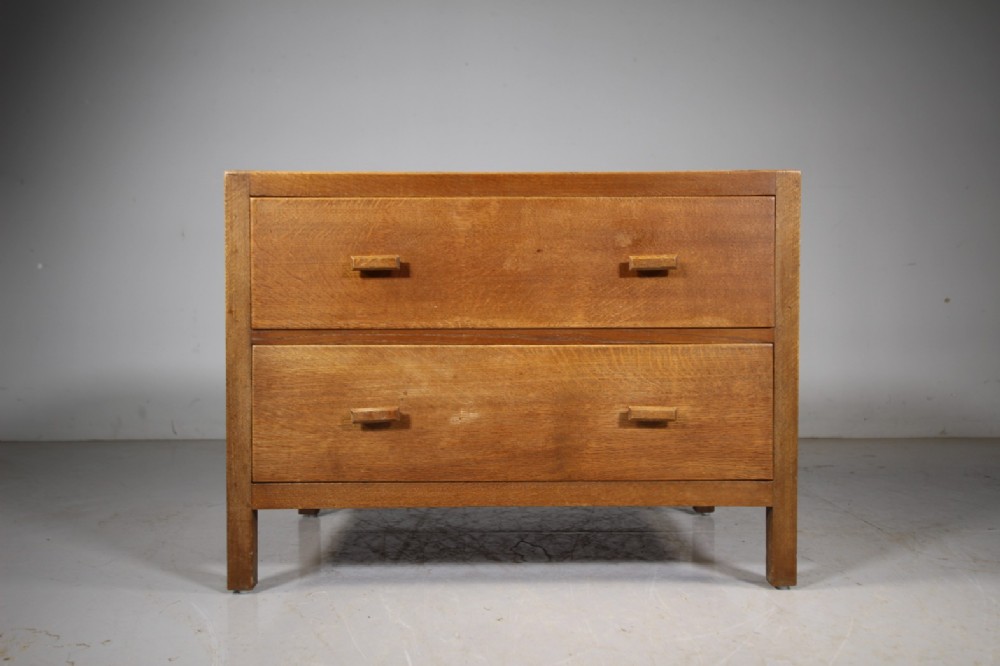 Heals of London 1920’s Low Oak Chest of Drawers – Labelled