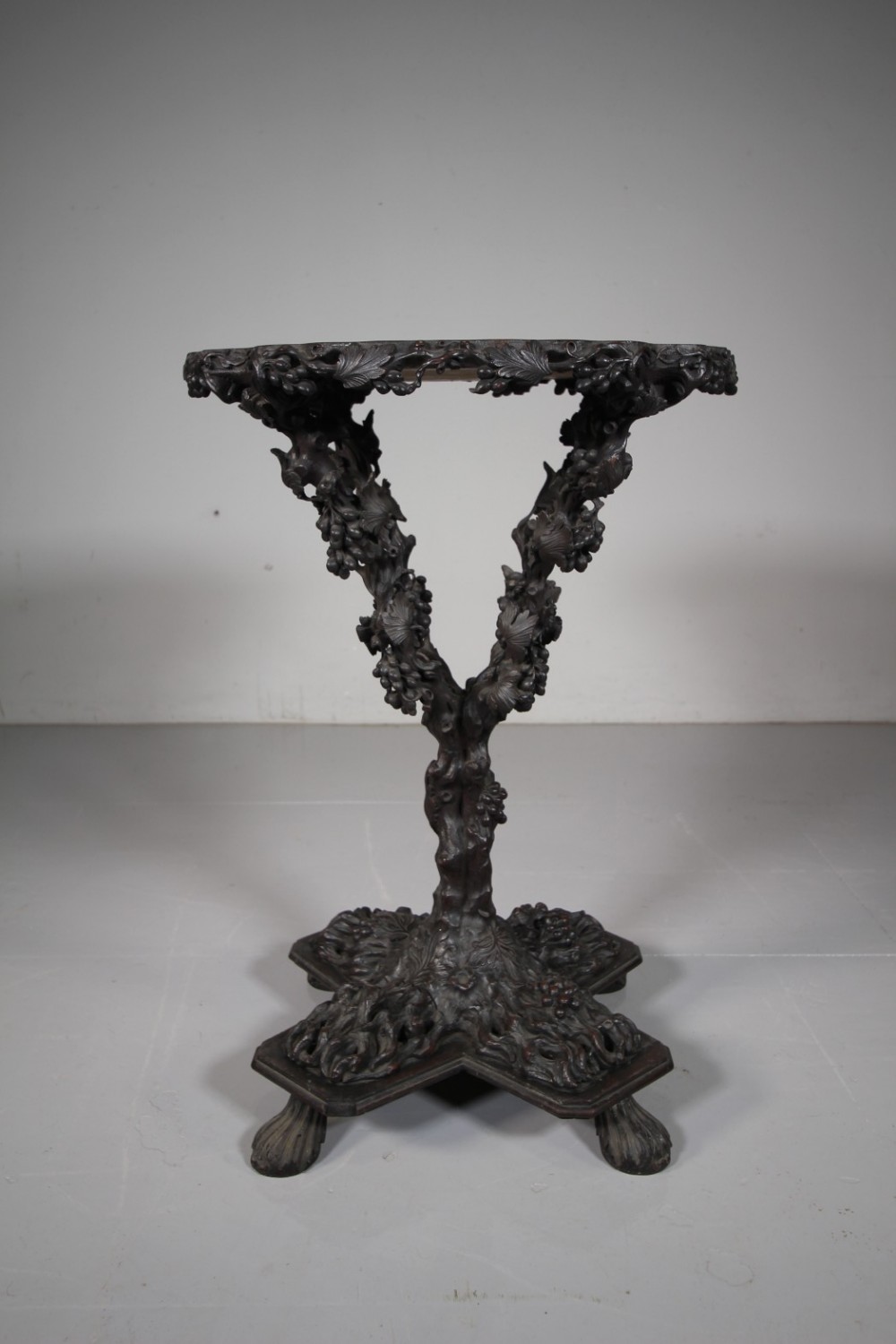 Amazing English 19th Century Antique Carved Wine Table 