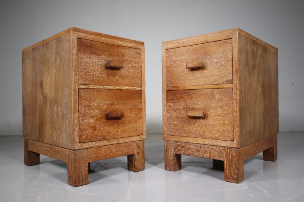 Pair of Heals 1920’s Oak Bedside Chests – Labelled