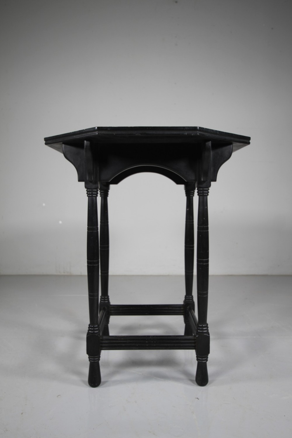 English Ebonsied Antique Arts & Crafts Side Table