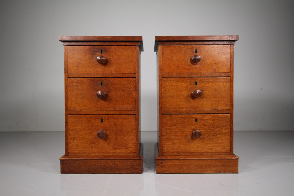 Pair of 19th century Antique Oak Bedside Chests of Drawers View IV
