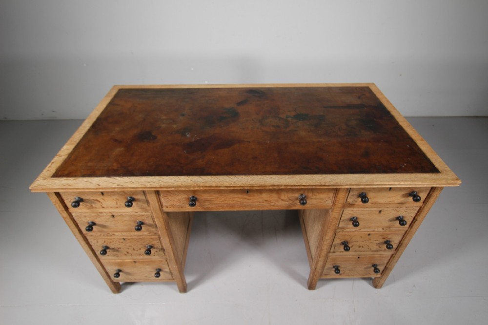 Superb Heals of London Edwardian Antique Oak Pedestal Desk - Labelled View IV