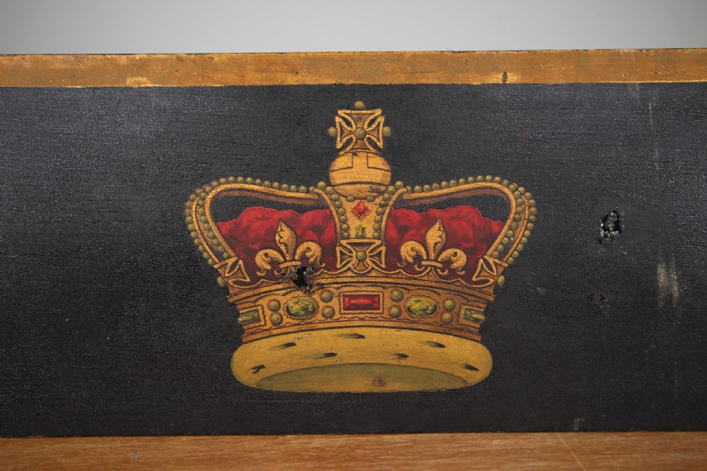 English 19th Century Antique Royal Cornice – Original Paint & Gilt View III