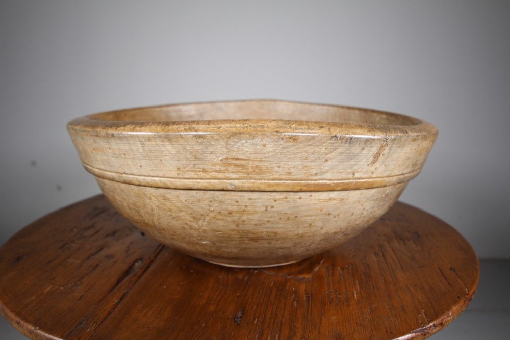 Large English 19th Century Antique Sycamore Deep Dairy Bowl View III