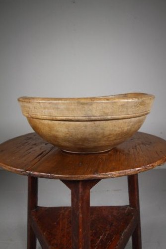 Large English 19th Century Antique Sycamore Deep Dairy Bowl