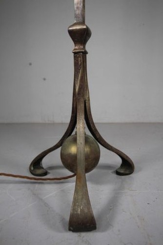 An antique Edwardian silver-plated standard lamp featuring an adjustable telescopic stem and a tripod base with a central spherical ornament. View IV