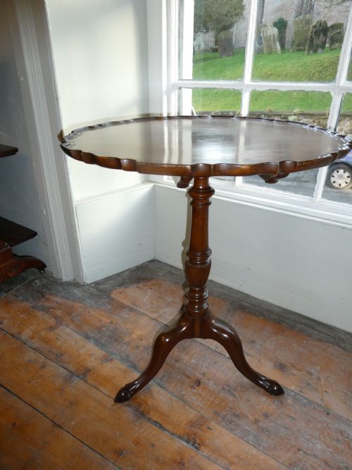 Mahogany Tilt Top Drinks Table