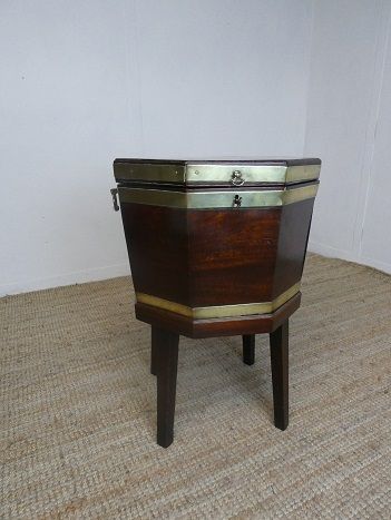 English 18thc Wine Cooler