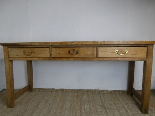 English 19thcentury Prep Table